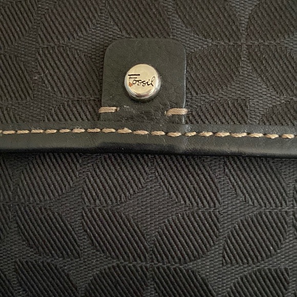 Fossil & Vera Bradley 2 crossbody black canvas and floral print EUC - Picture 10 of 16